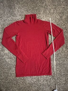 Athleta Deep Red Foresthill Ascent Turtleneck Top